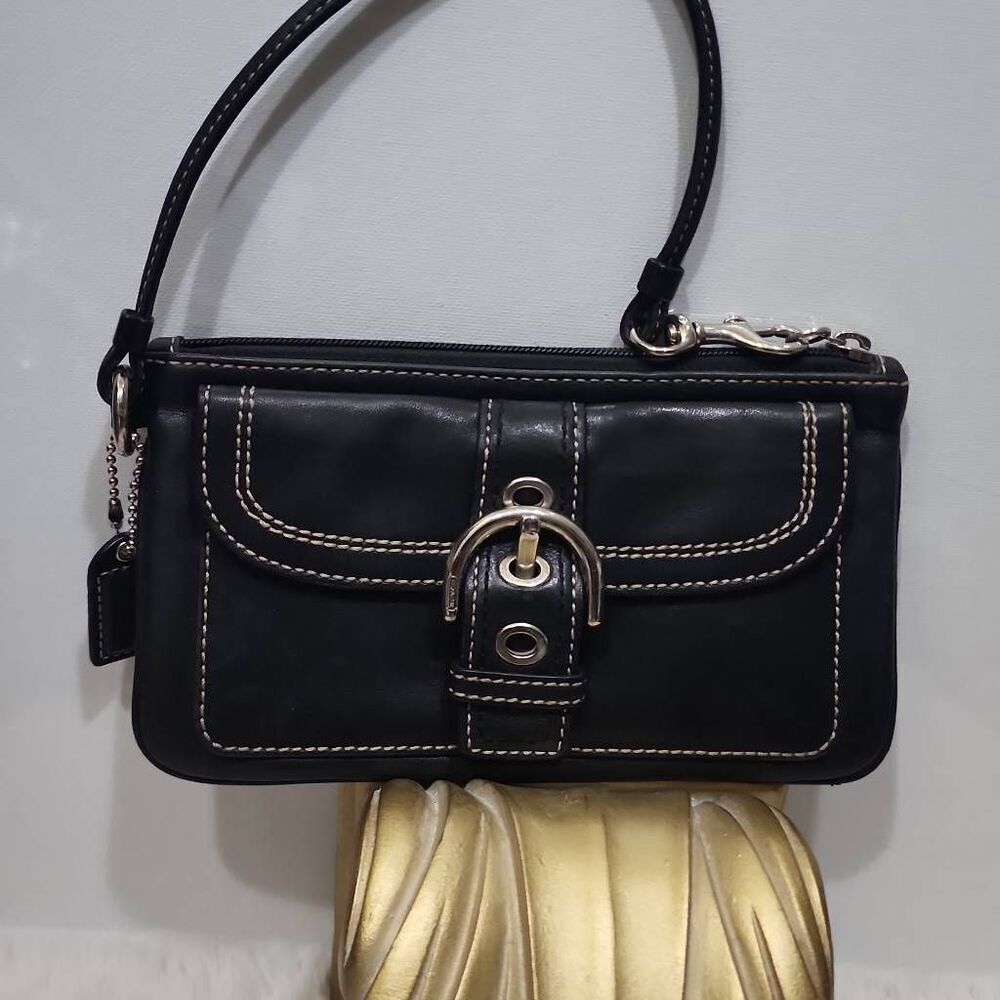 Coach Soho black leather buckle wristlet clutch bag. Y2K